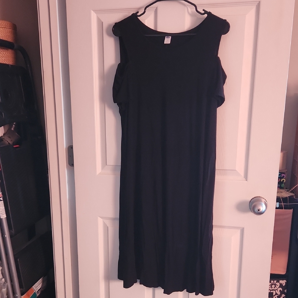 Old Navy Black Midi Dress